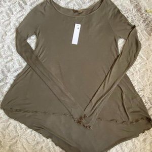 LAmade Olive Green  Long Sleeve Tee NWT Sz S